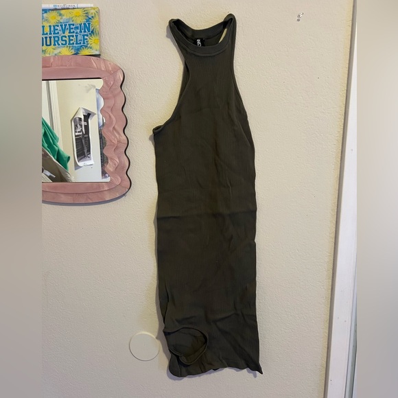 andreadamo Dresses & Skirts - Sleeveless Olive Green Ribbed Dress